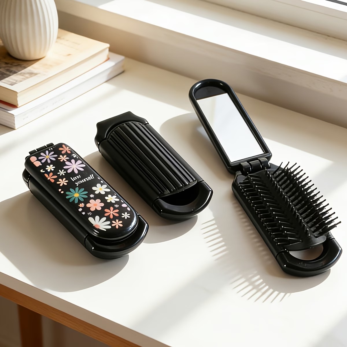 Foldable Pocket Comb with Mirror